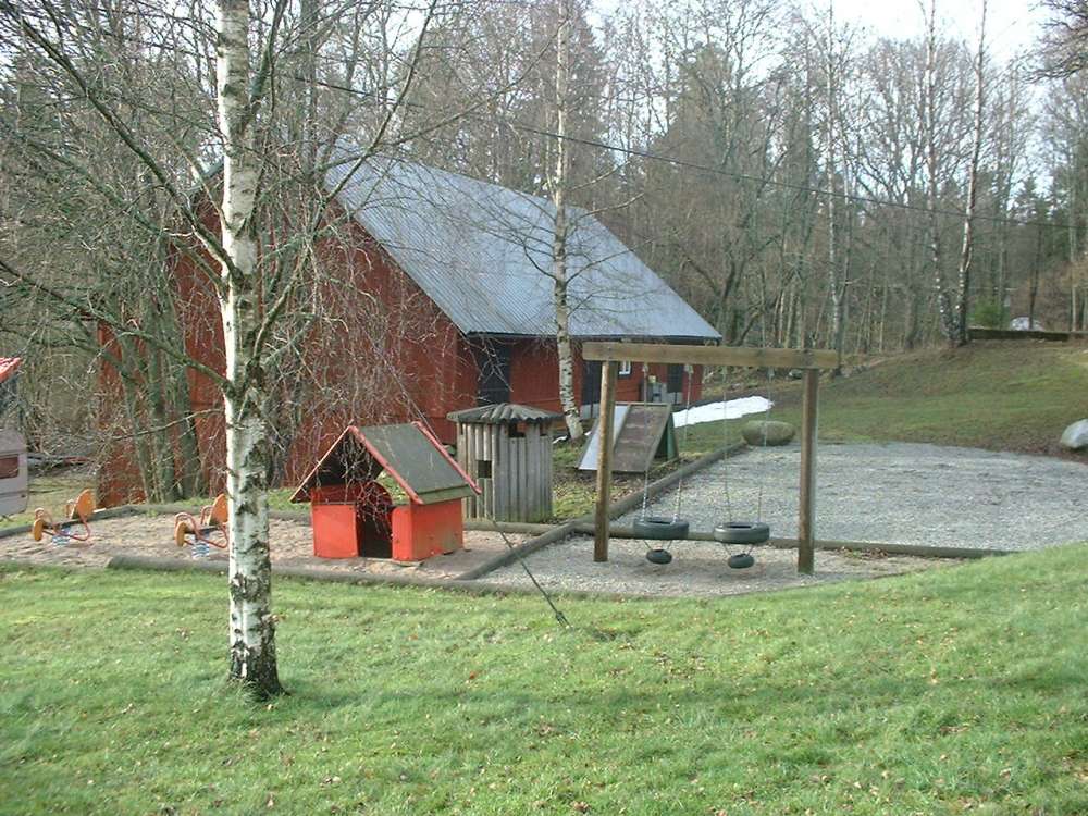 ladan2.JPG
